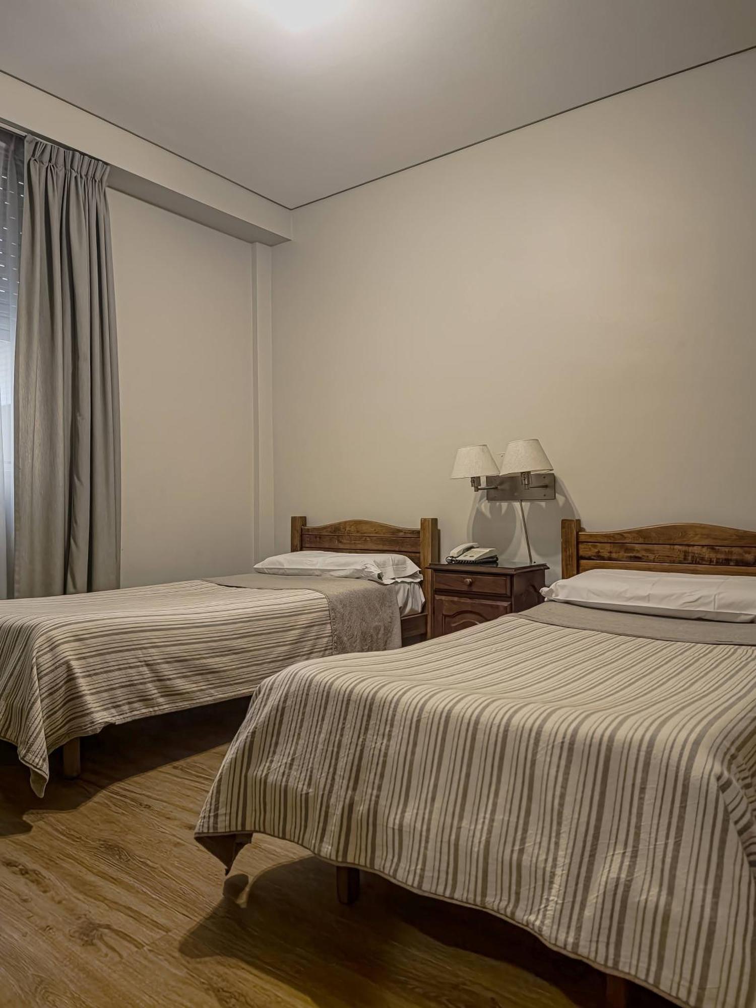 Hotel Marbella Буенос Айрес Екстериор снимка